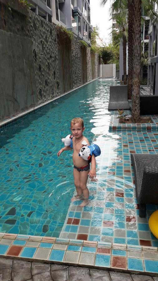 Двух-Комнатная Квартира В Кондоминимуме "Tropikal Garden" Pattaya Exterior foto